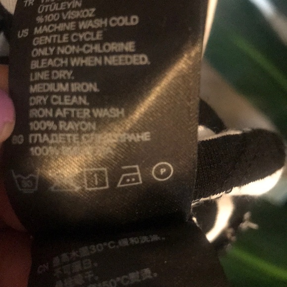 H&M Basic Black/White Striped Blouse - Picture 4 of 5